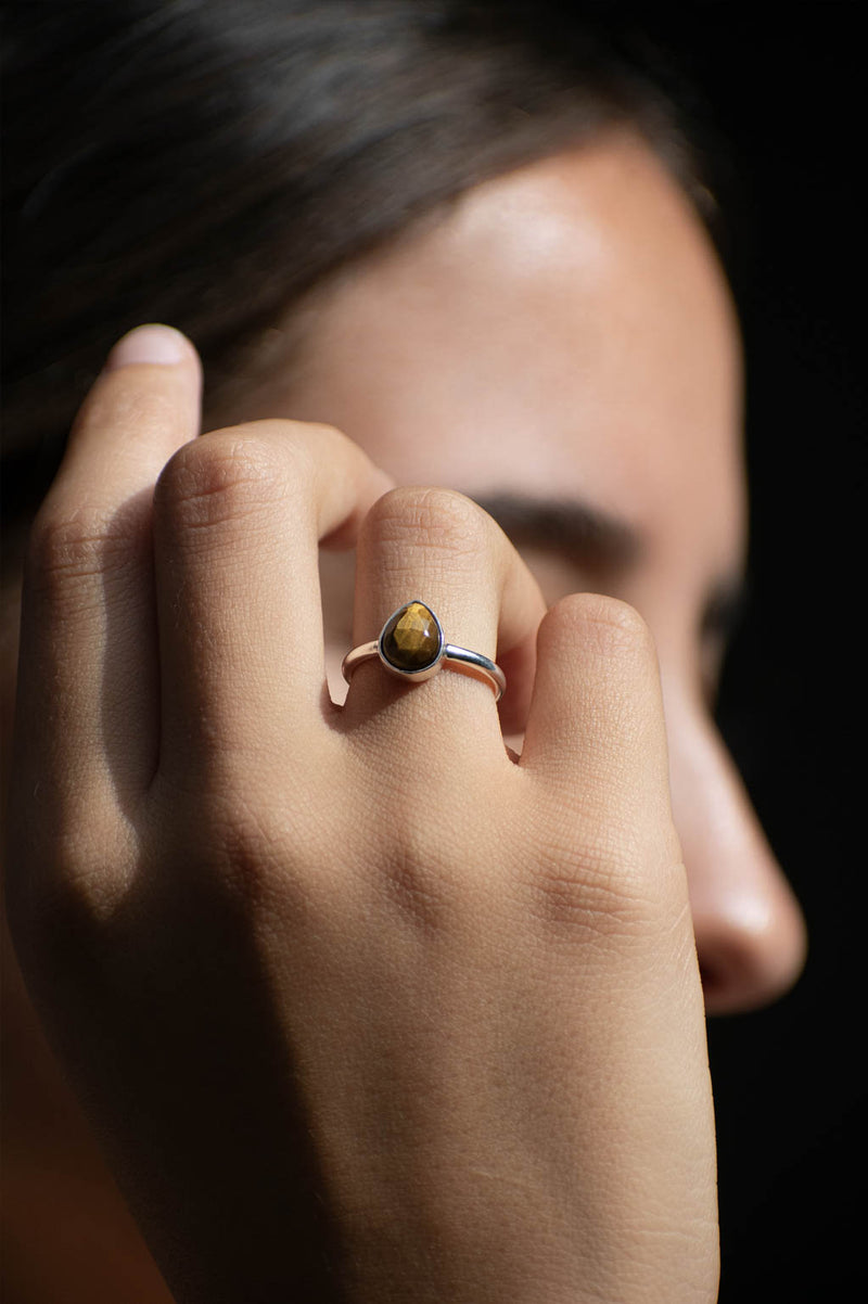 Anillo Nilo ojo de tigre