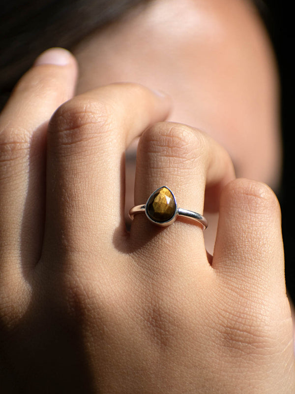 Anillo Nilo ojo de tigre - Secundaria