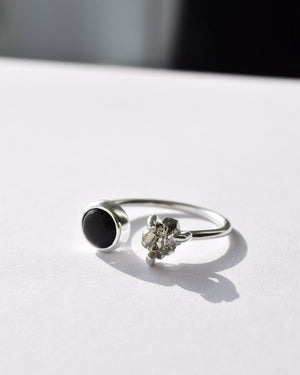 Anillo Camus pirita & obsidiana negra