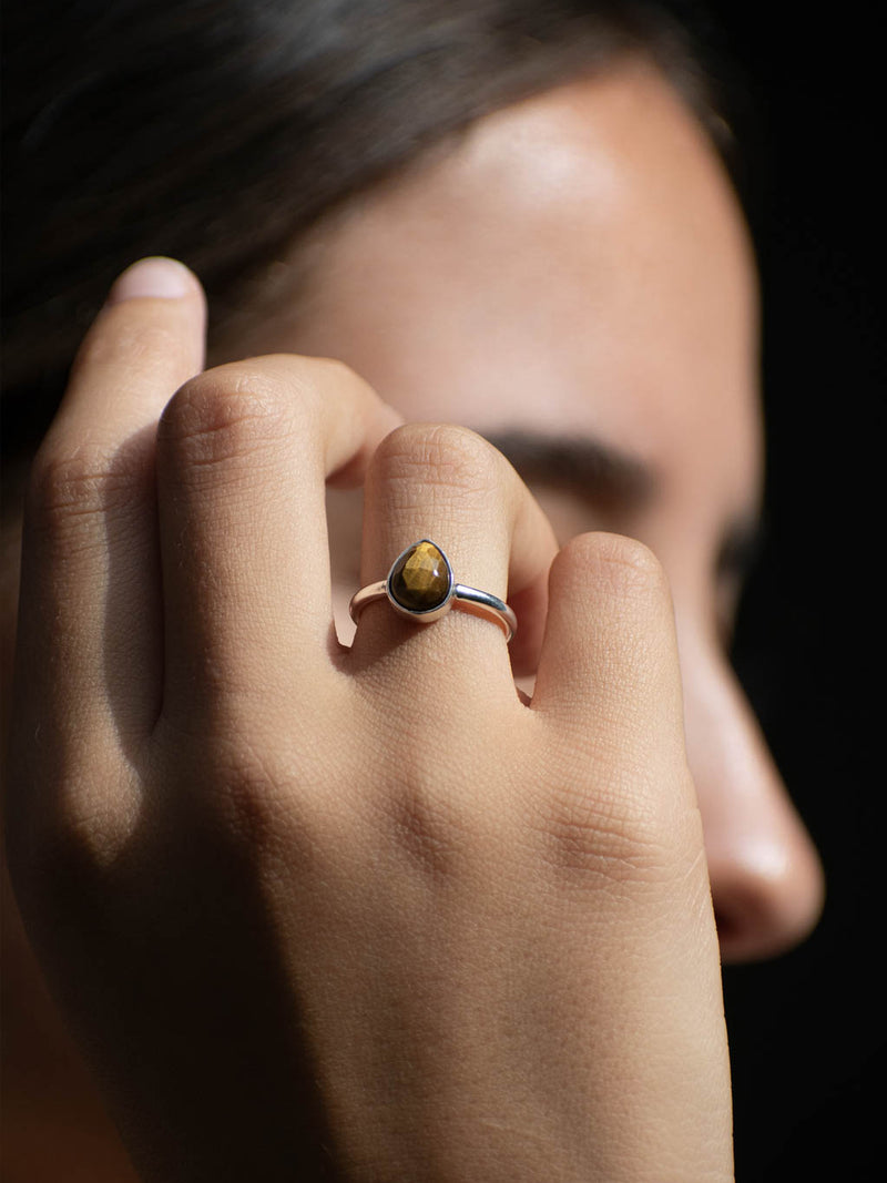Anillo Nilo ojo de tigre