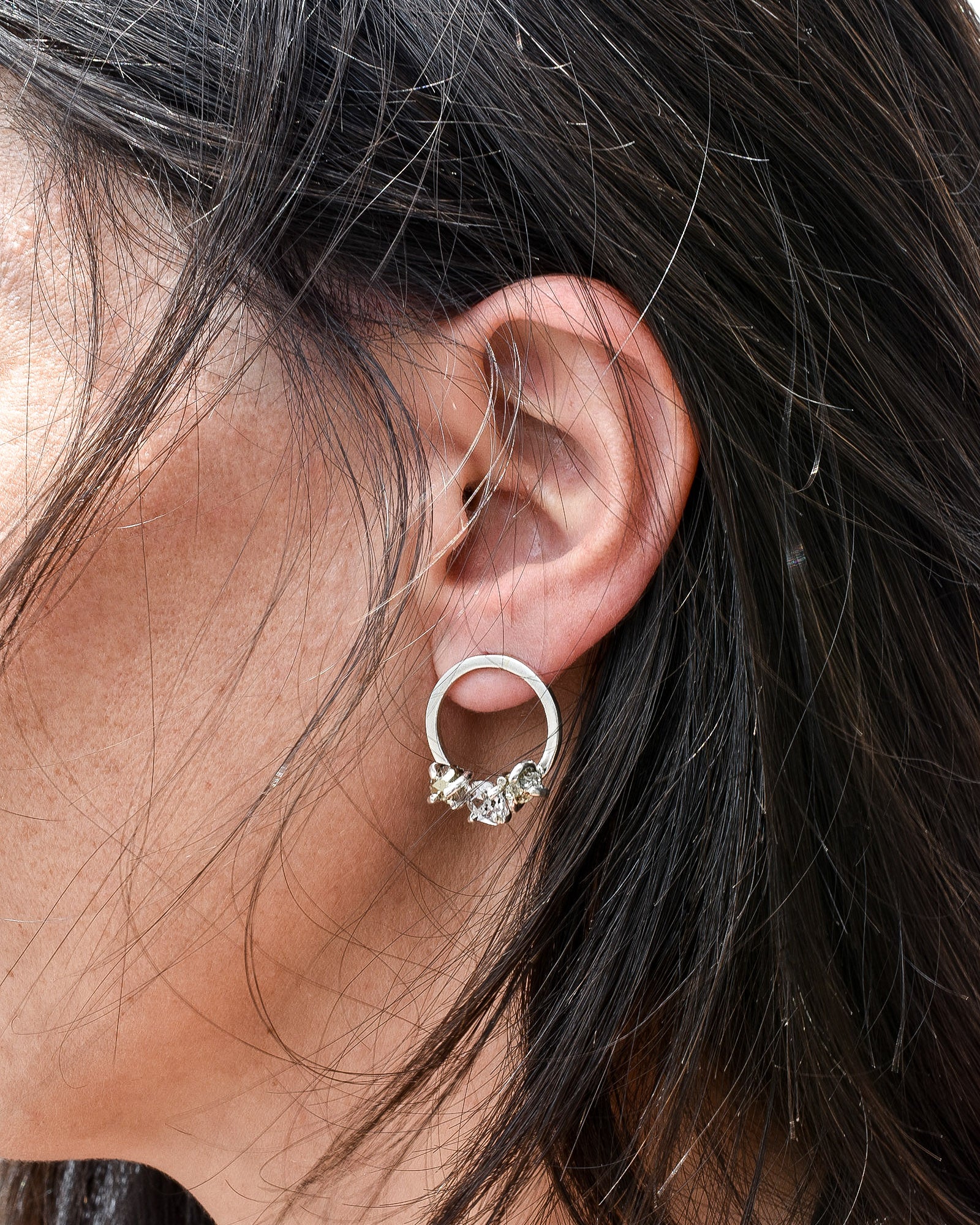 Aretes Flora pirita y cuarzo cristal - Gallery 3