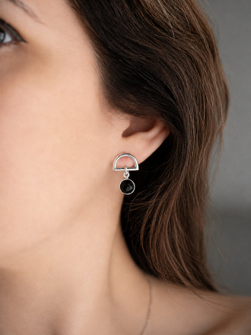 Aretes Killa ónix negro