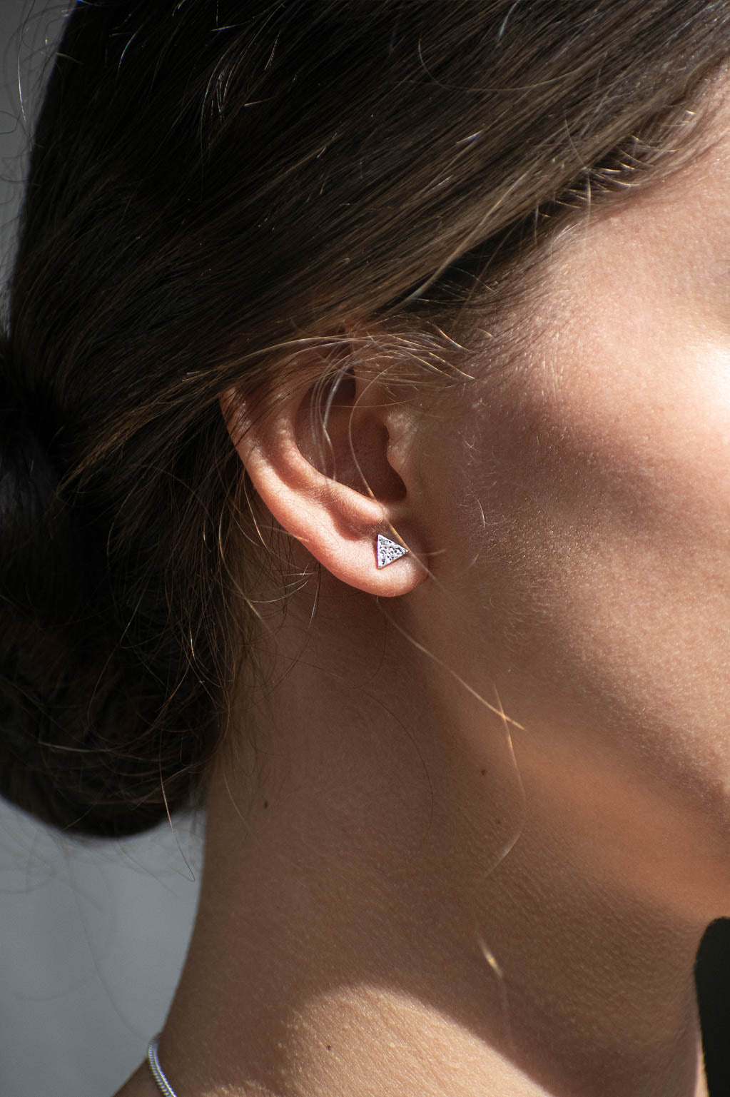 Aretes Triángulo texturado - Gallery 2