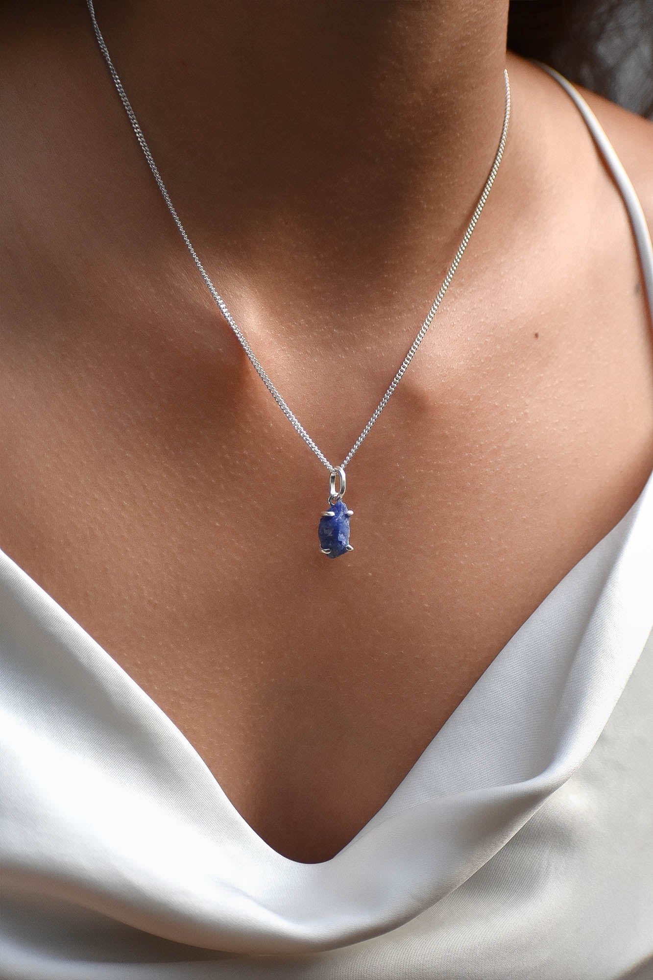 Collar Raw sodalita - Gallery 1