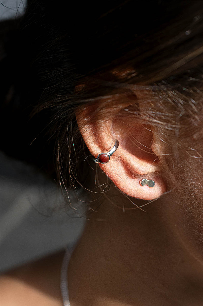 Ear cuff Suna jaspe rojo