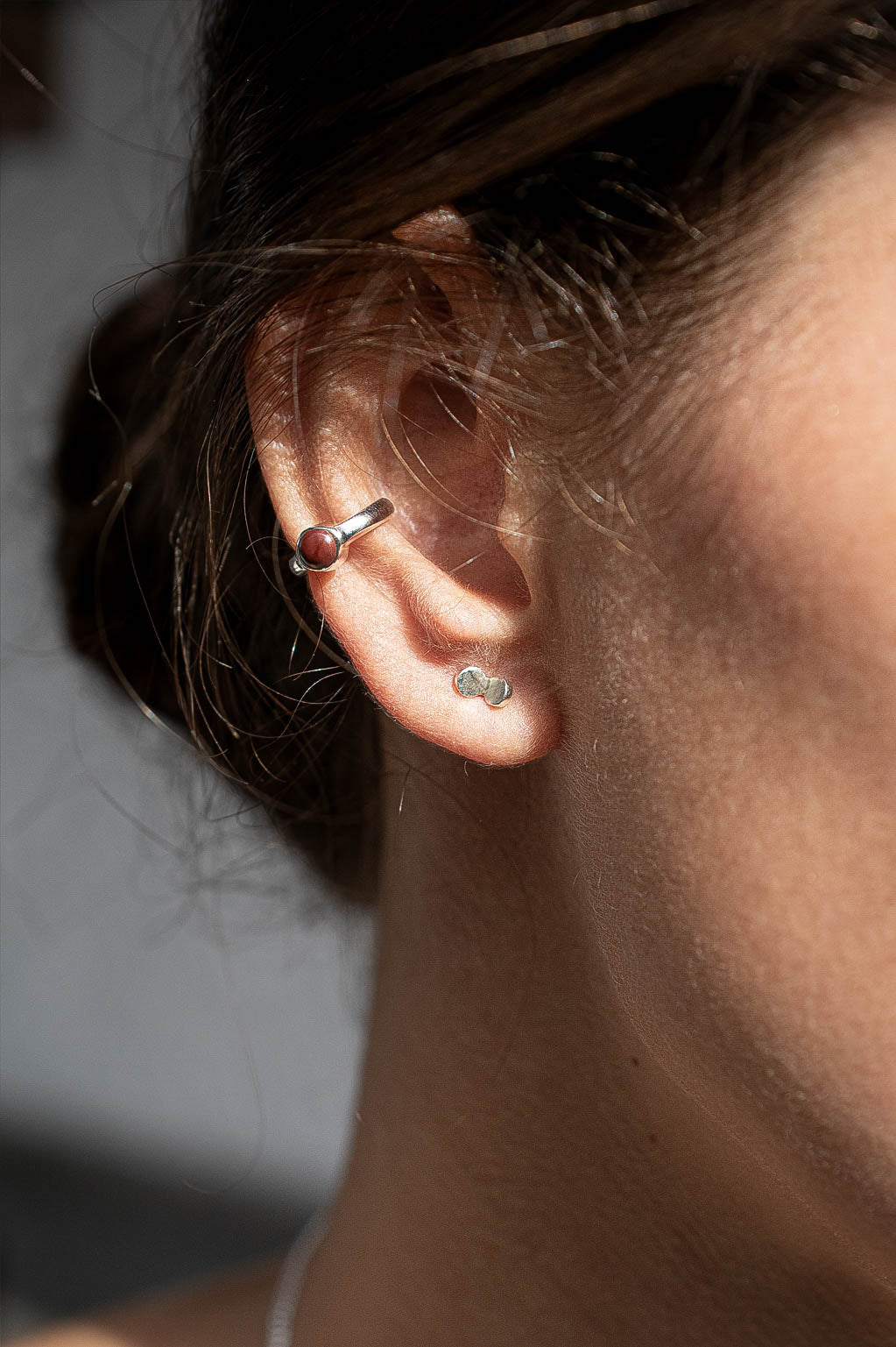 Ear cuff Suna jaspe rojo - Gallery 2
