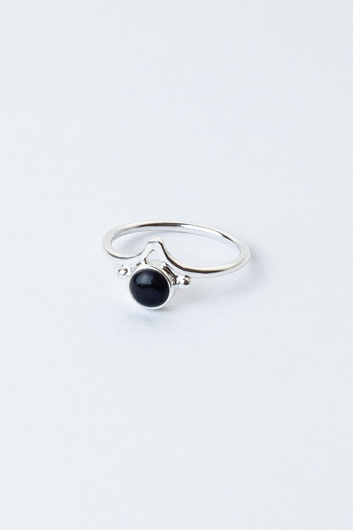 Anillo infinity obsidiana negra - Gallery 1