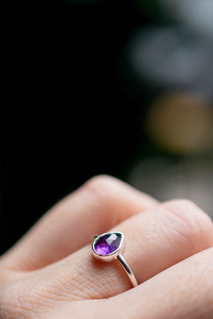 Anillo Eloria amatista