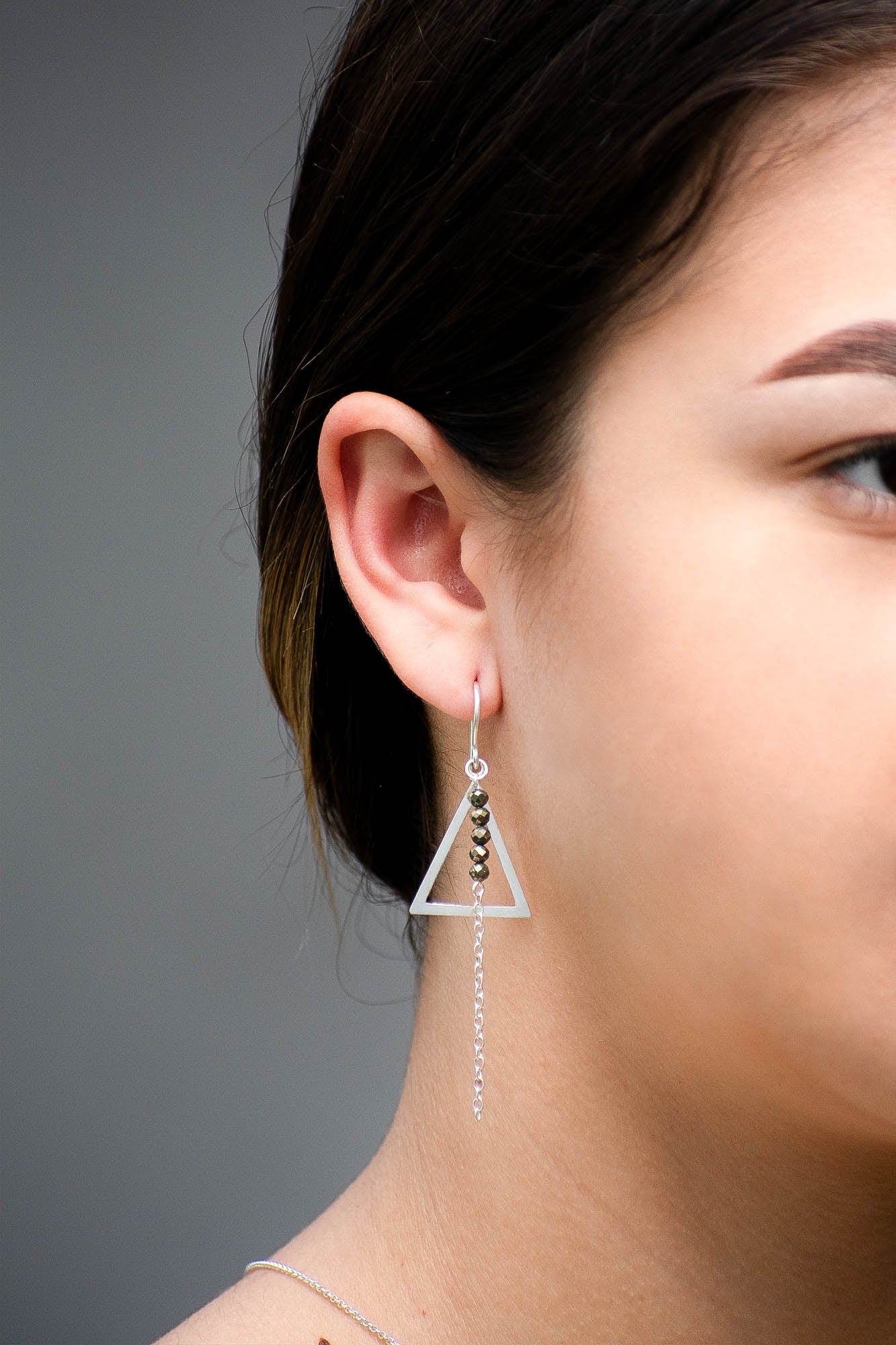 Aretes Estela pirita triangulo - Gallery 1