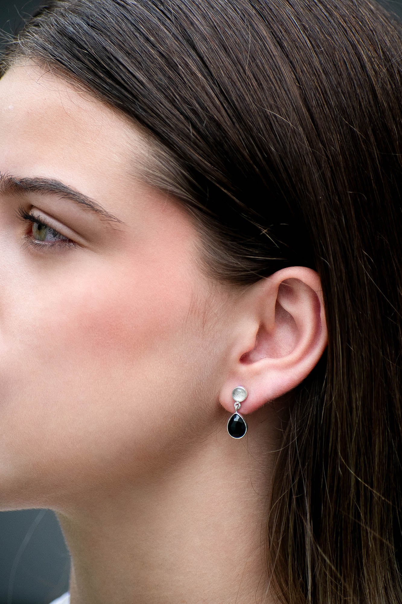 Aretes Kairo cuarzo cristal y ónix negro - Gallery 1
