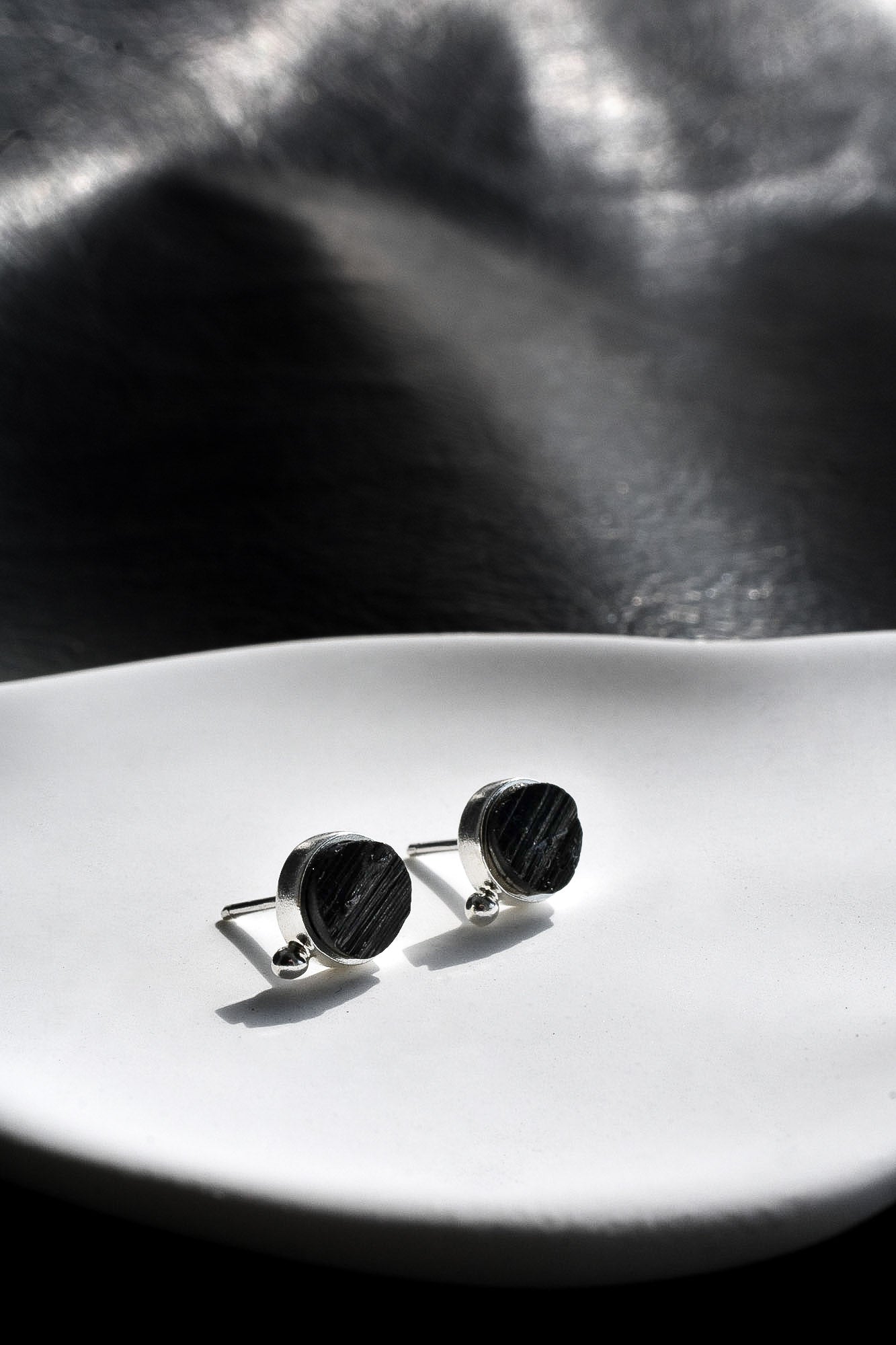 Aretes Orbitt turmalina negra - Gallery 1
