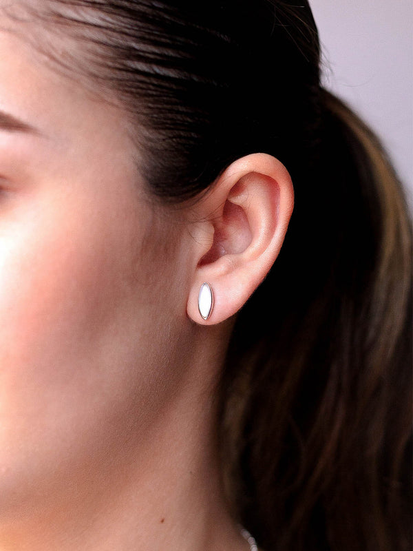 Aretes Pluma nácar