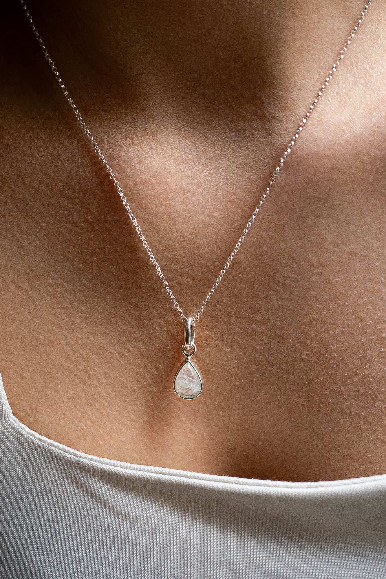 Collar Gota piedra luna - Gallery 1