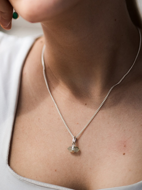 Collar Lance ópalo andino