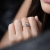 Anillo Evania labradorita