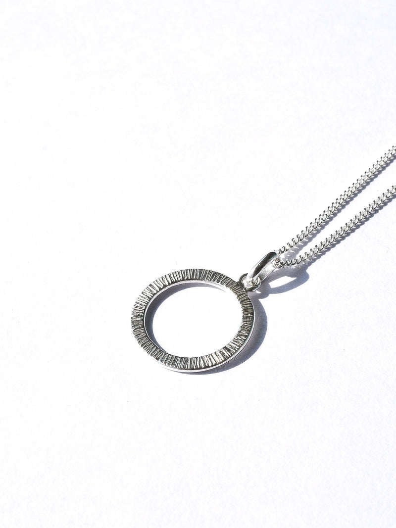 Collar Inti