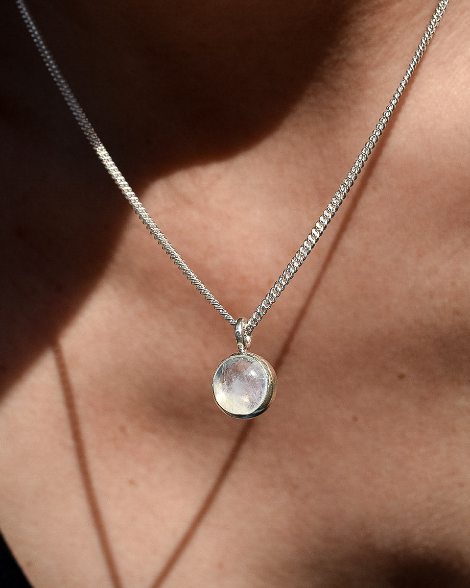 Collar Lua piedra luna - Gallery 1
