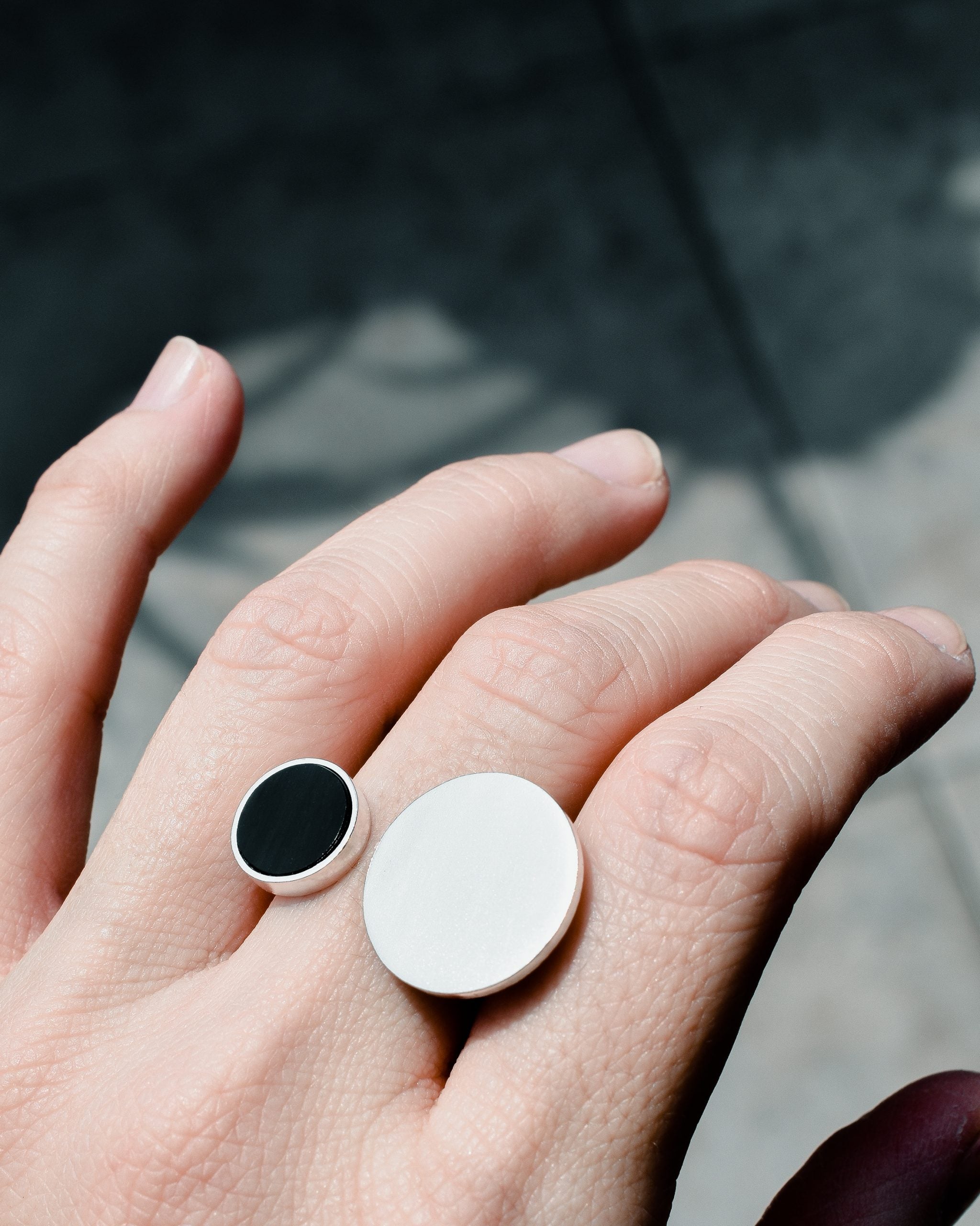 Anillo Thoros obsidiana negra - Gallery 3